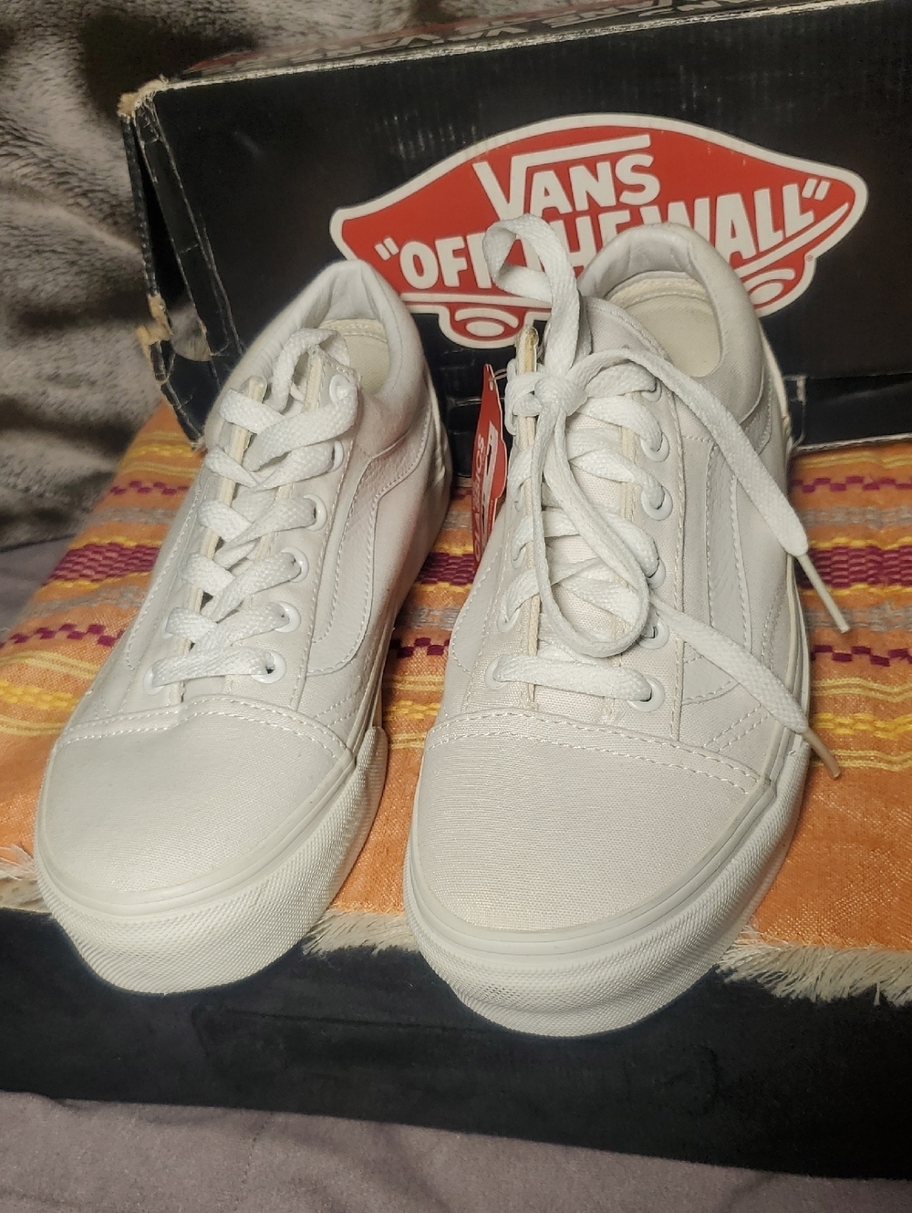 New Vans Men’s Low-Top Sneakers in White Men's 6.5 Women's 7.5
